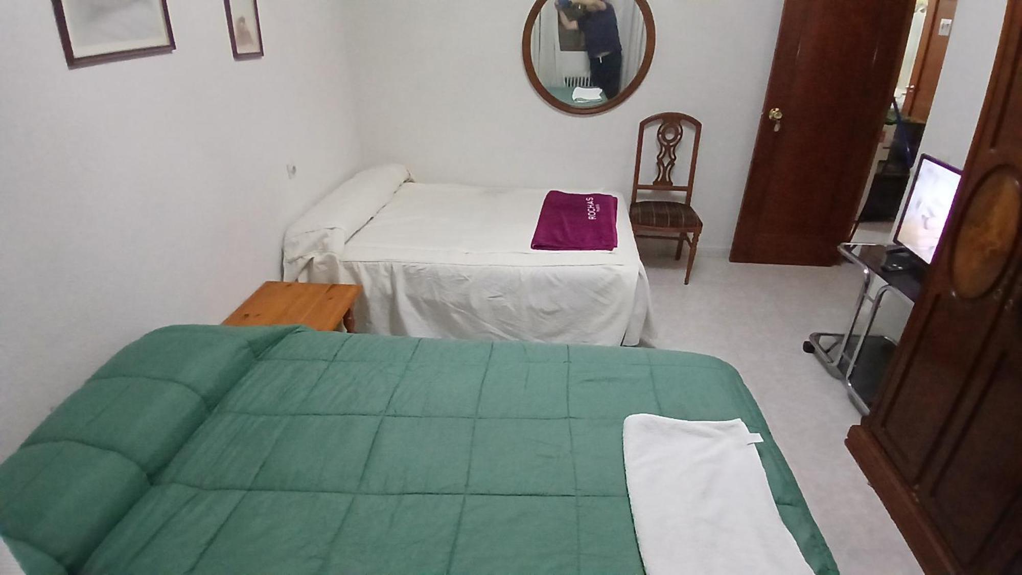 Habitacion Privada Familiar Toledo Bagian luar foto